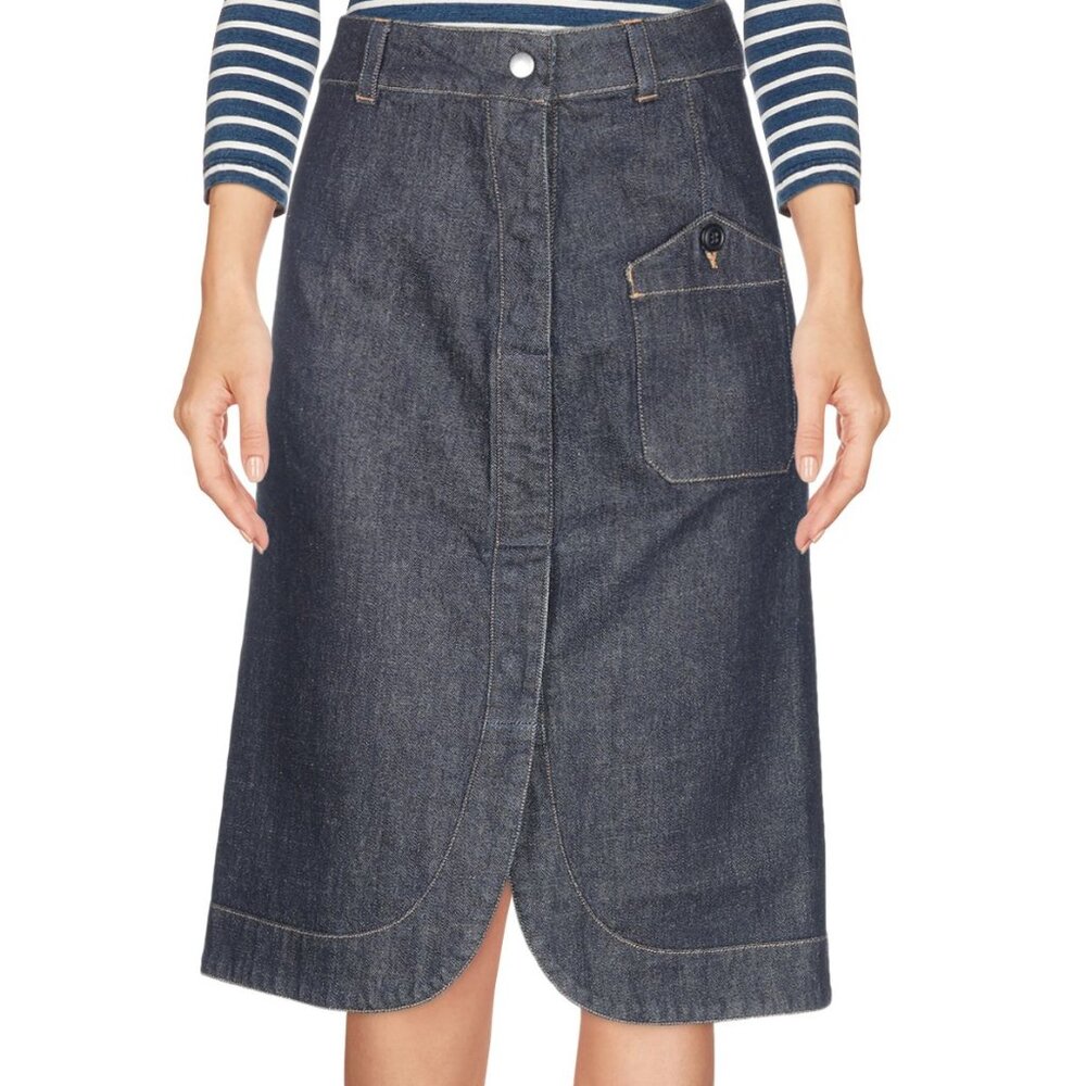 Curved-hem denim skirt